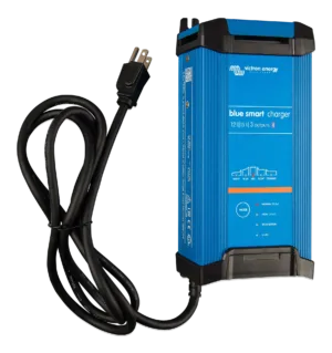 Blue Smart IP22 Charger 12/15, 3-wyjścia
