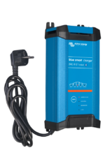 Blue Smart IP22 Charger 24/8