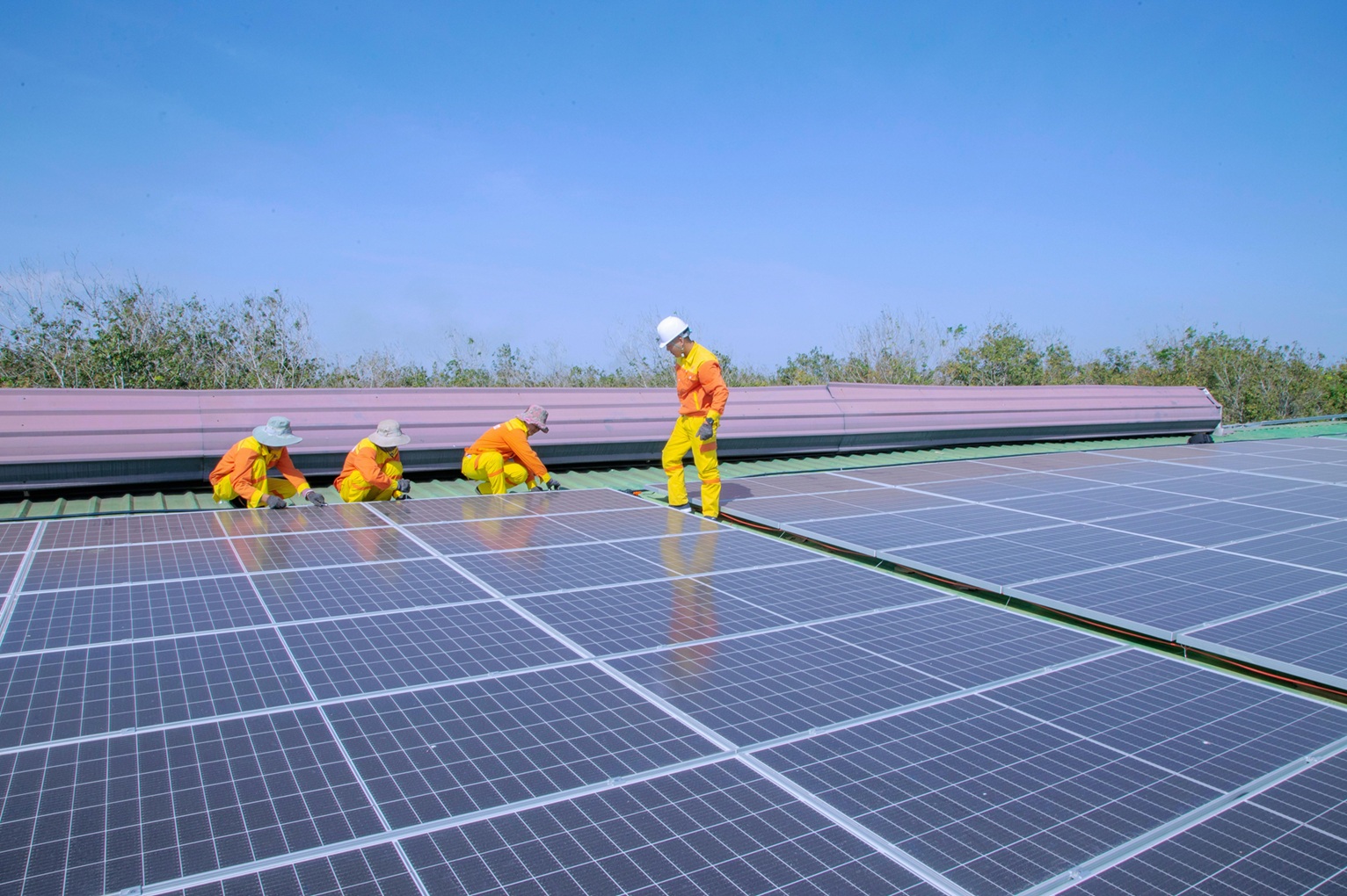 Energetyka słoneczna i jej udział w produkcji energii