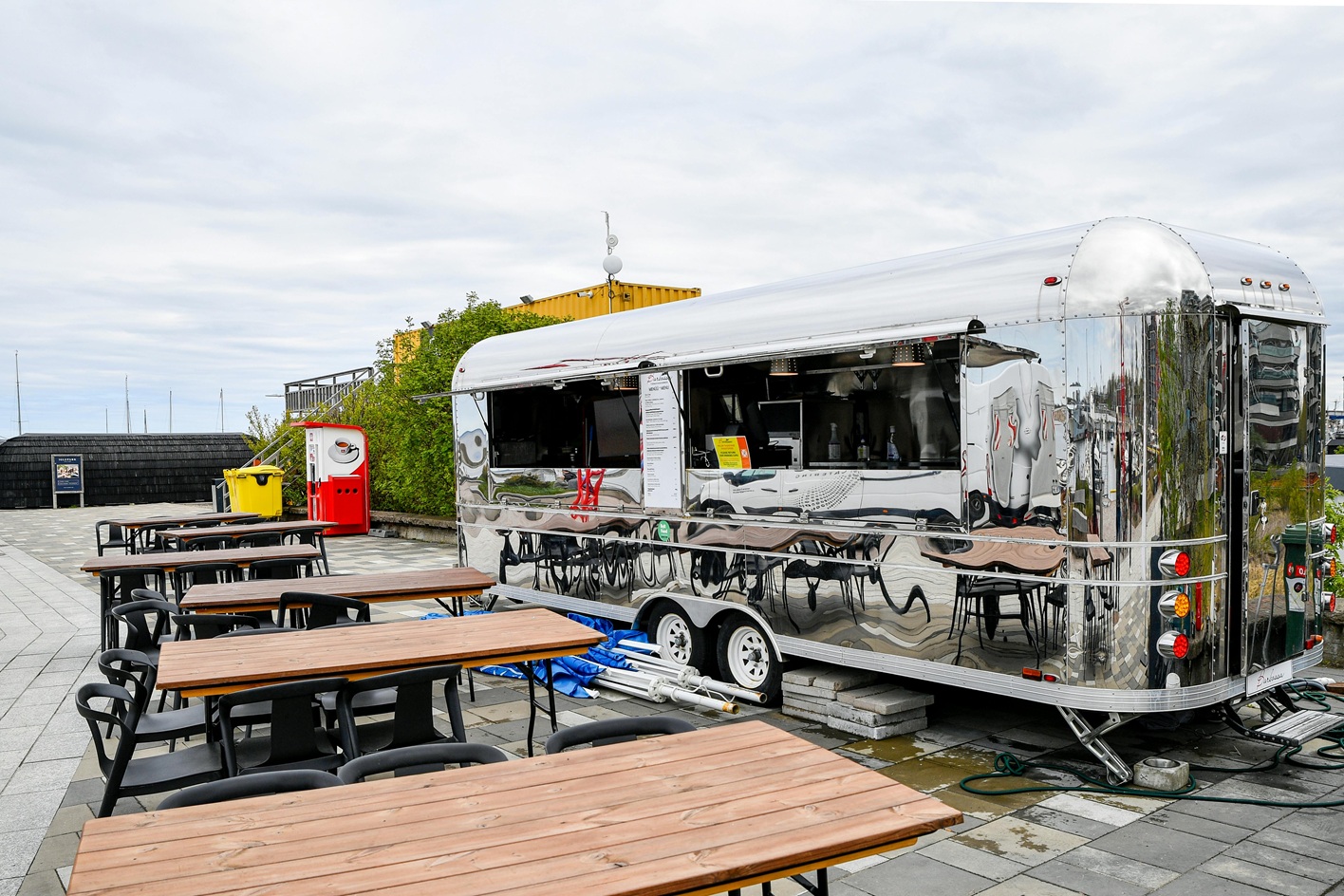 Fotowoltaika w food trucku